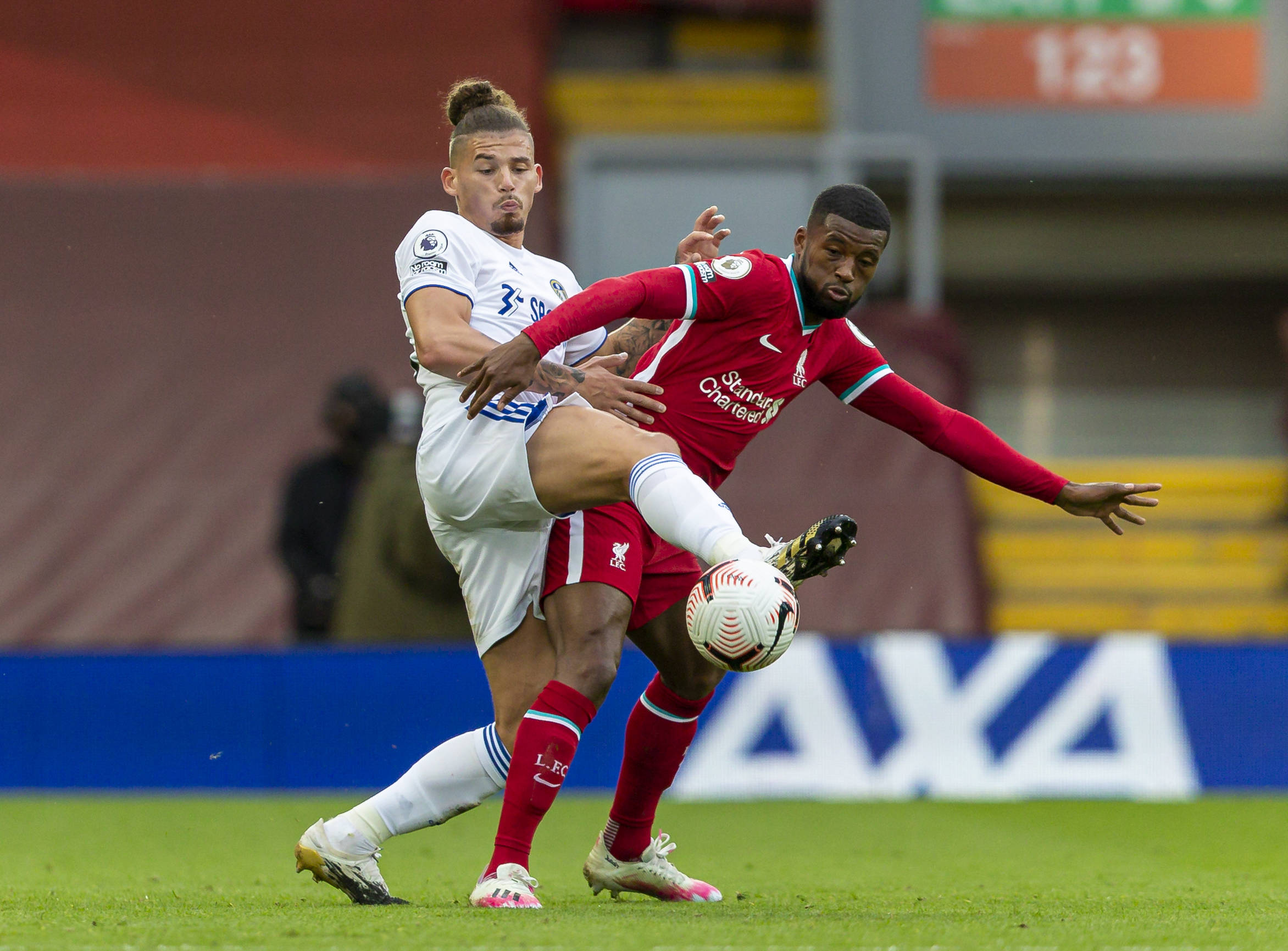 里也始终保 里也始终保