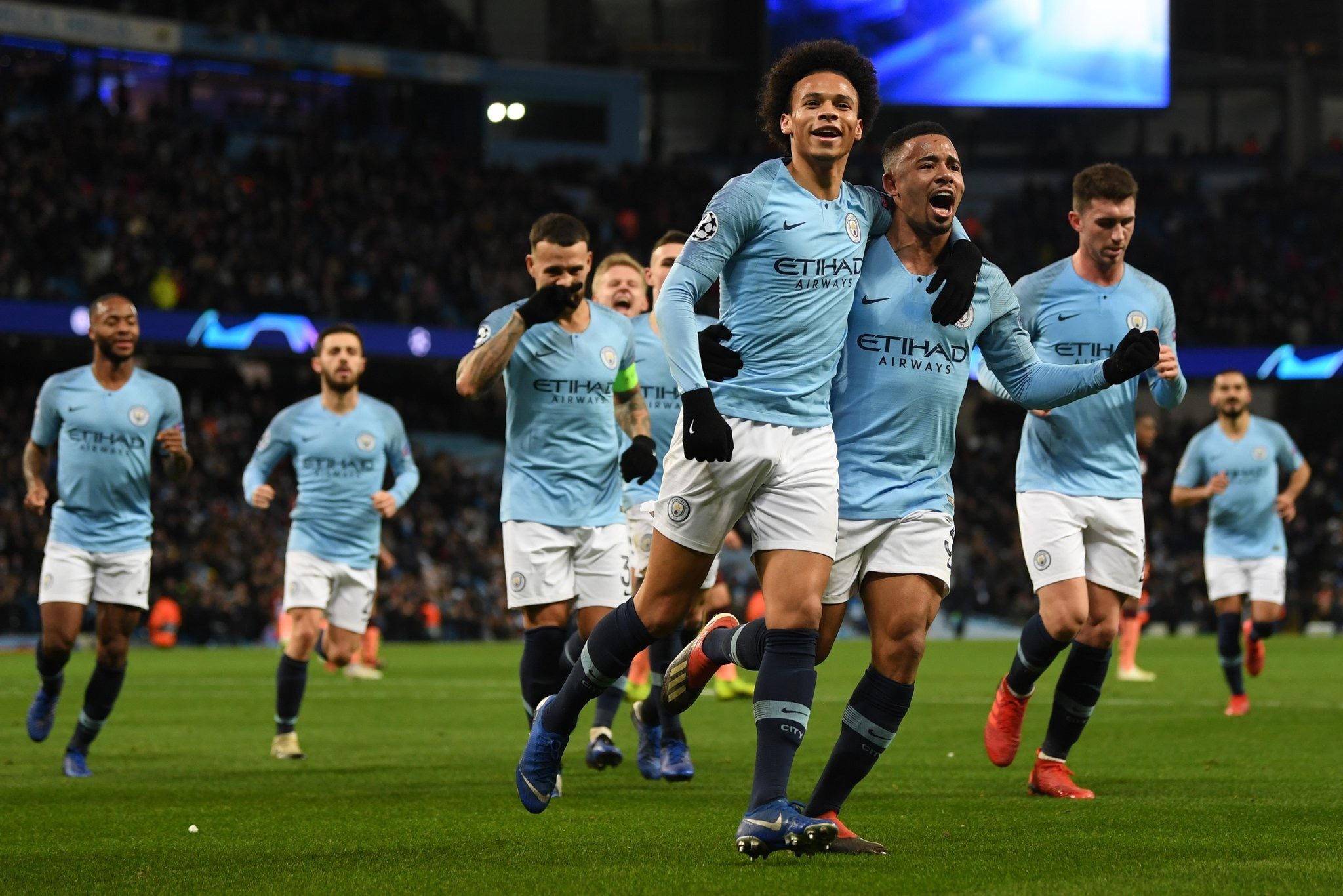 他们曾以低 他们曾以低